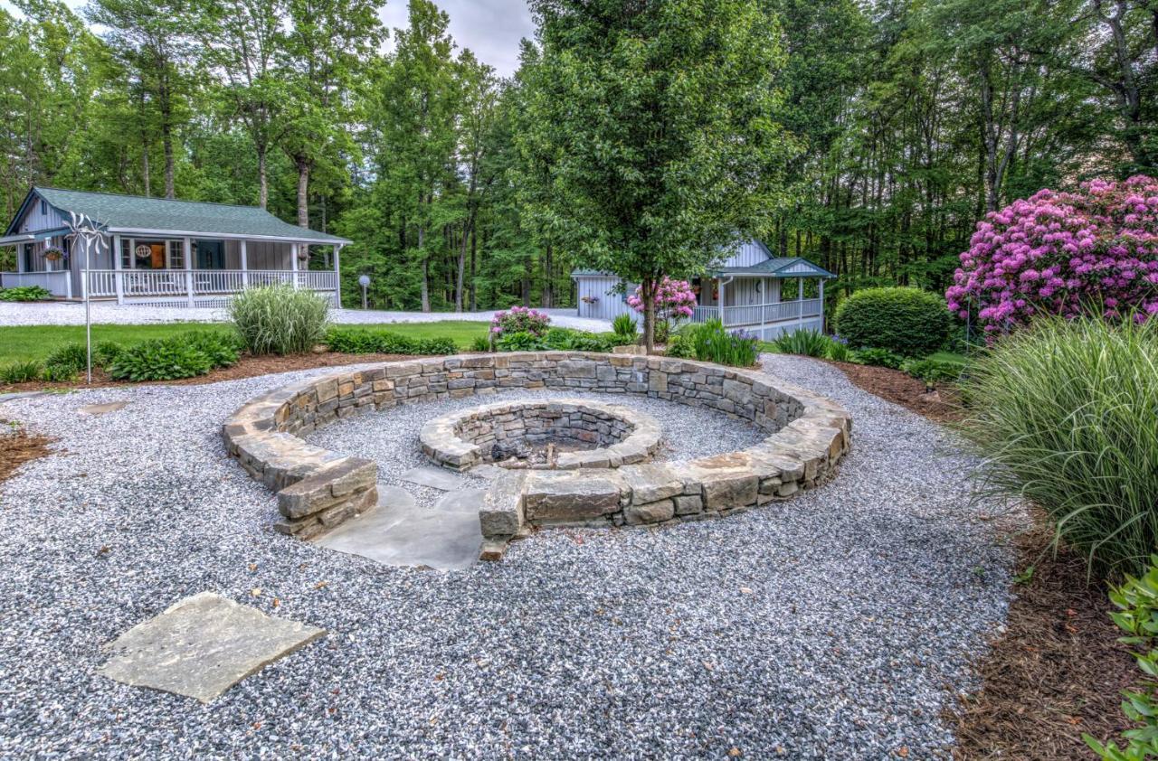 Linville Falls Lodge & Cottages Exterior photo